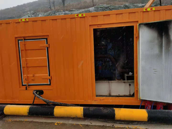 长城区发电机出租 柴油发电机组电压低报警怎么办？